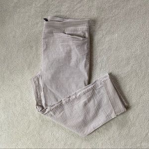 Hilary Radley Capris Pants